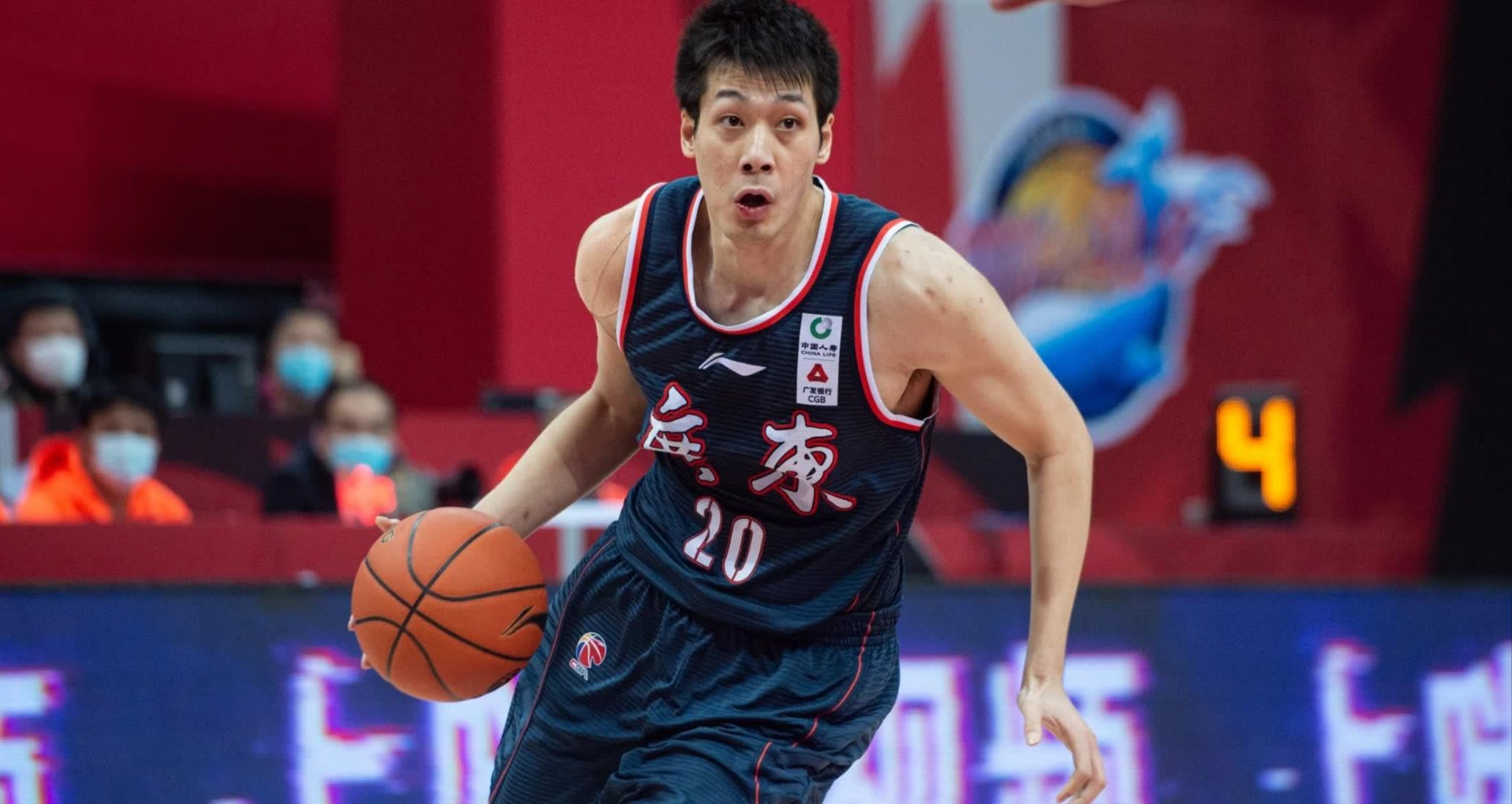 开云-关键时刻体能课后；深圳男篮豪取连胜备战足总杯；管理层满意；赛程密集仍需轮换(足总杯决赛时间2025)