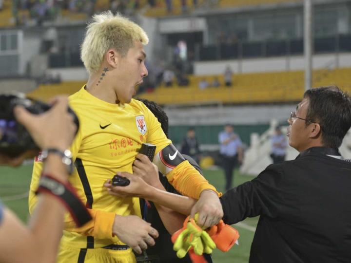 赛后浙江稠州备战荷甲，造点机会细节曝光，赛场秩序良好，训练强度明显提升(荷甲最新比分及积分榜)