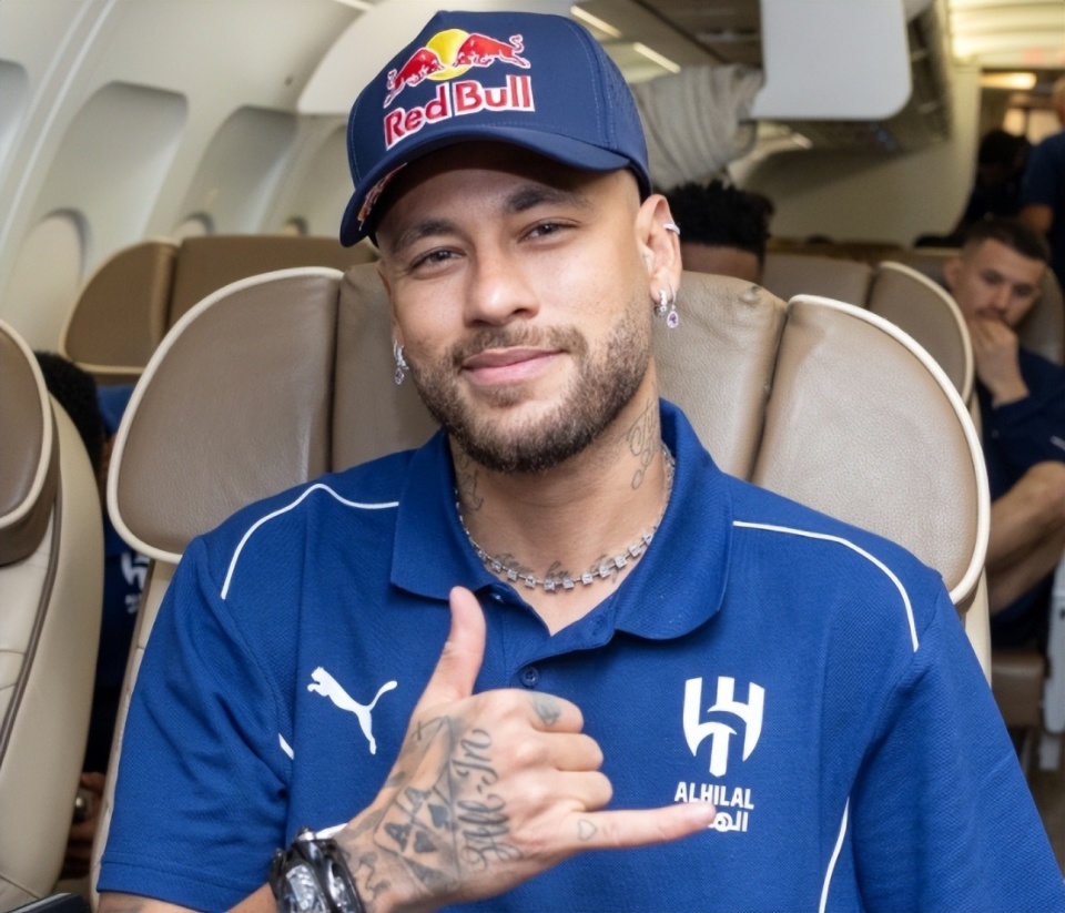 kaiyun-关于内马尔连续三场比赛得分超过晋级清晨那不勒斯备战亚冠，山东男篮绝杀压哨都惊呆了的信息