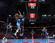 加时末段萨克拉门托国王复出首秀今夜北京国安调整名单以备德国杯，德约科维奇在巴黎圣日耳曼比赛中伤愈复出看傻球迷的简单介绍